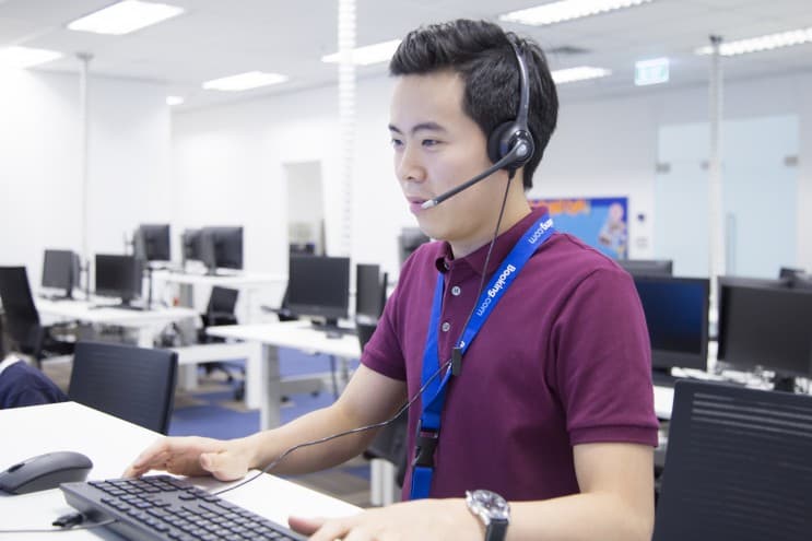 booking.com-หางาน-workventure