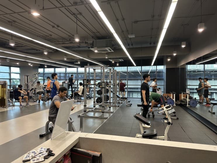 เป็นตัวเองในแบบที่ดีที่สุด กับโอกาสที่ CP ALL ให้คุณมากกว่าแค่เรื่องงาน - 3. โครงการจิตสาธารณะ CP ALL ออกไปทำกิจกรรมเพื่อสังคมและสิ่งแวดล้อม