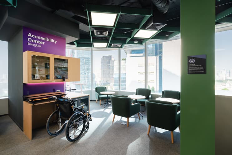 เปิดออฟฟิศที่ออกแบบมาเพื่อรองรับการใช้งานทุกรูปแบบสำหรับทุกคนที่ Accenture - Accessibility Center