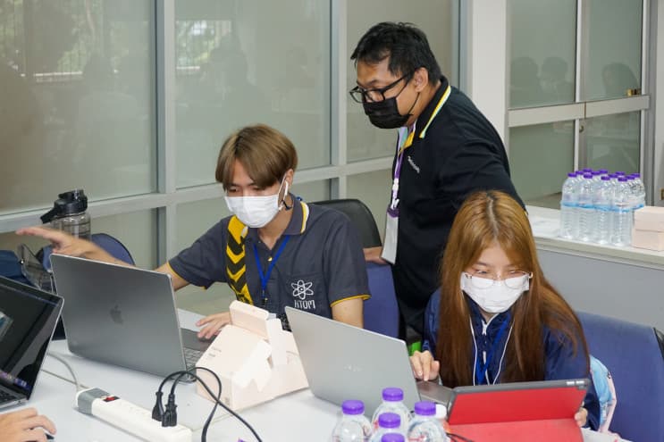 พาทุกคนไปชมสีสันของงาน CMU X Lotus's Retail Innovation Hackathon ทั้งสนุกและได้ความรู้จากพี่ๆ Lotus's - ภาพประกอบที่ 3