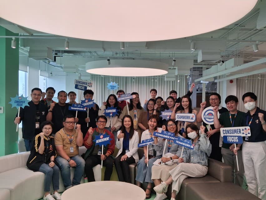 Osotspa: สร้างวัฒนธรรมการสื่อสารที่แข็งแกร่ง ด้วย "Talks that Spark, ACT that Stick" - 4. Work with AI as a Team - Start with Why, Focus on People and Drive Results - โดยคุณเจี๊ยบ ปาจรีย์ แสงคำ, Head of Digital Technology