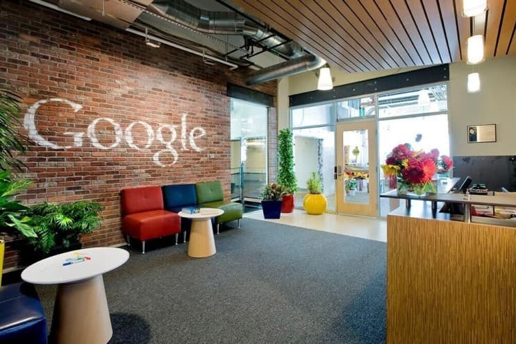 5 บริษัท ที่ประสบความสำเร็จในการสร้าง Employer Branding - 1. Google