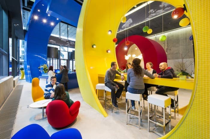 Google พลาดแล้ว! ออฟฟิศแบบเปิดโล่ง ไม่ได้ช่วยให้การทำงานดีขึ้น - ภาพประกอบที่ 1