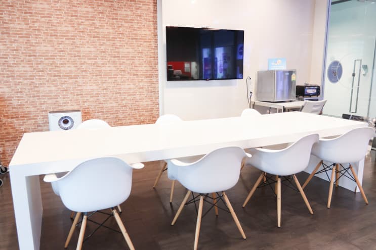 Designing Your Work Life, Designing with care at Beiersdorf ออฟฟิศที่ใช้ “CARE” ออกแบบการทำงาน - ห้องประชุมที่ดูแล “หัวใจ” และ “ร่างกาย” คนทำงาน